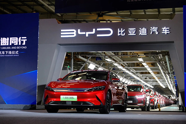 比亞迪申請“車輛爆胎控制方法”專利,可防止車身側(cè)翻!廈門專利代理機構(gòu)排名 比亞迪申請“車輛爆胎控制方法”專利,可防止車身側(cè)翻!廈門專利代理機構(gòu)排名